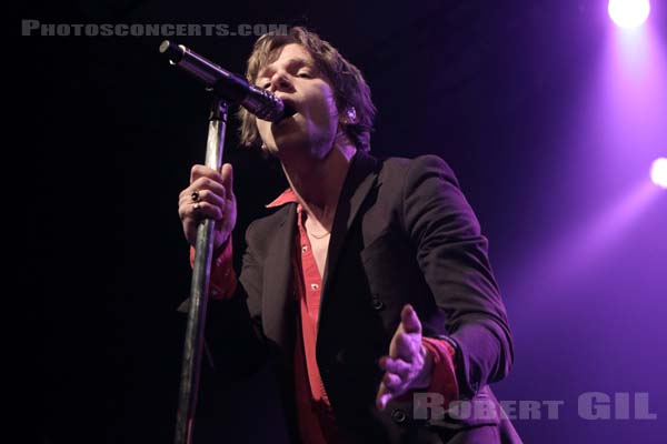 CAGE THE ELEPHANT - 2017-01-25 - PARIS - Elysee Montmartre - Matthew Ray Shultz